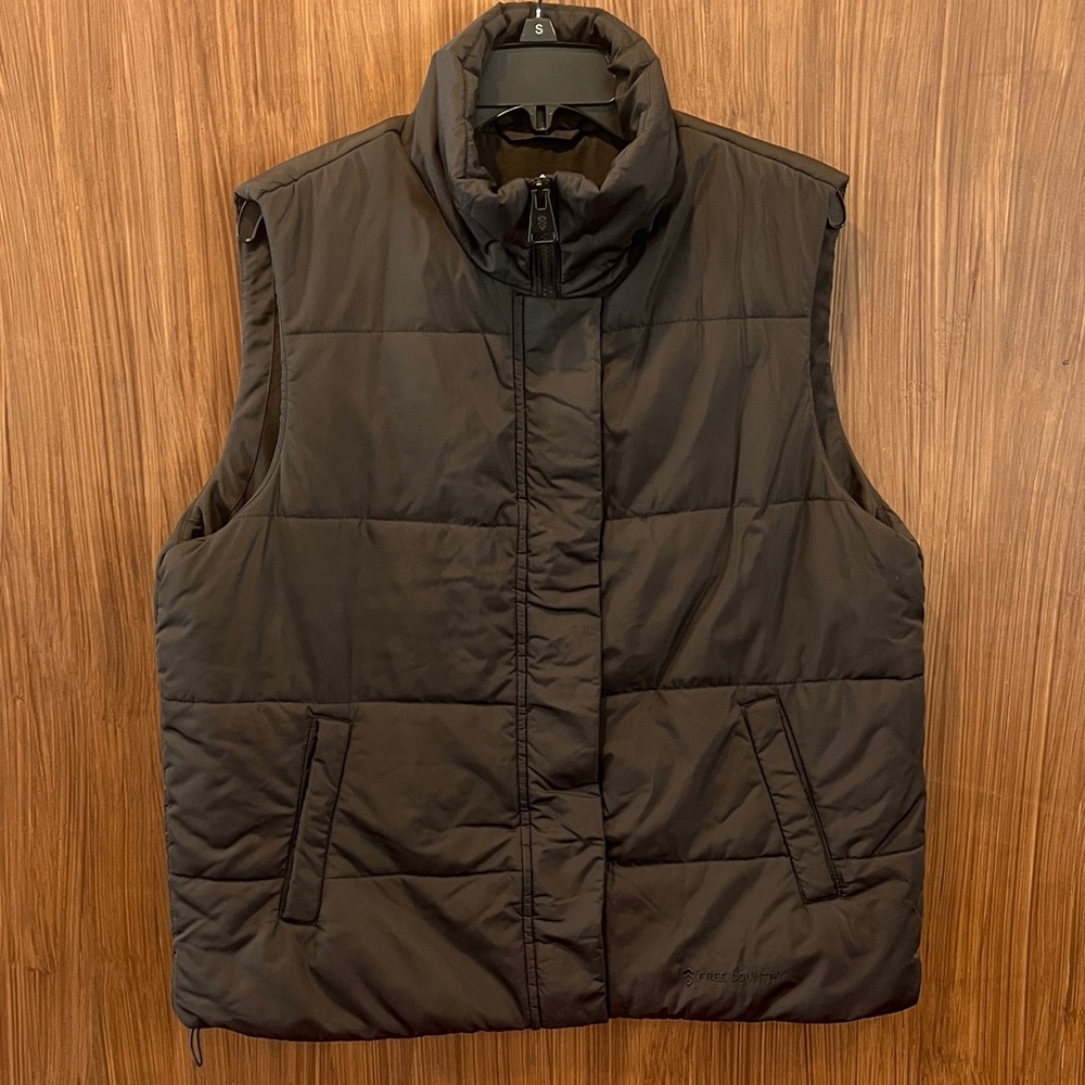 Free Country Black Puffer Vest